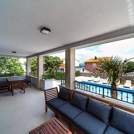 Villa Christian With Pool And Sauna *