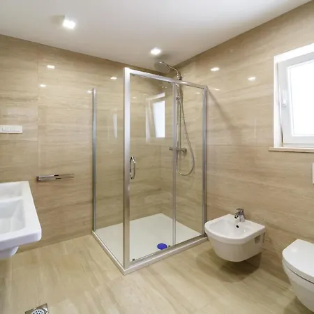 Villa Christian With Pool And Sauna Villa *